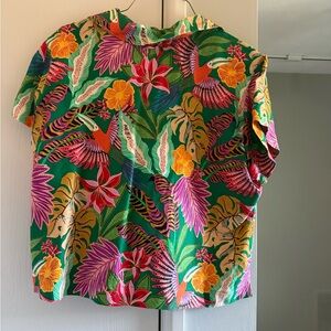 Tropical floral short sleeve button up women blouse Gibson and Latimer
